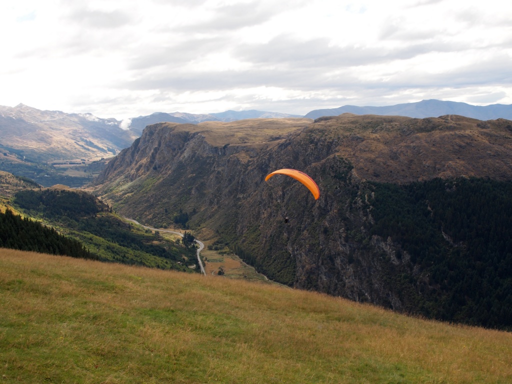 paraglider queenstown